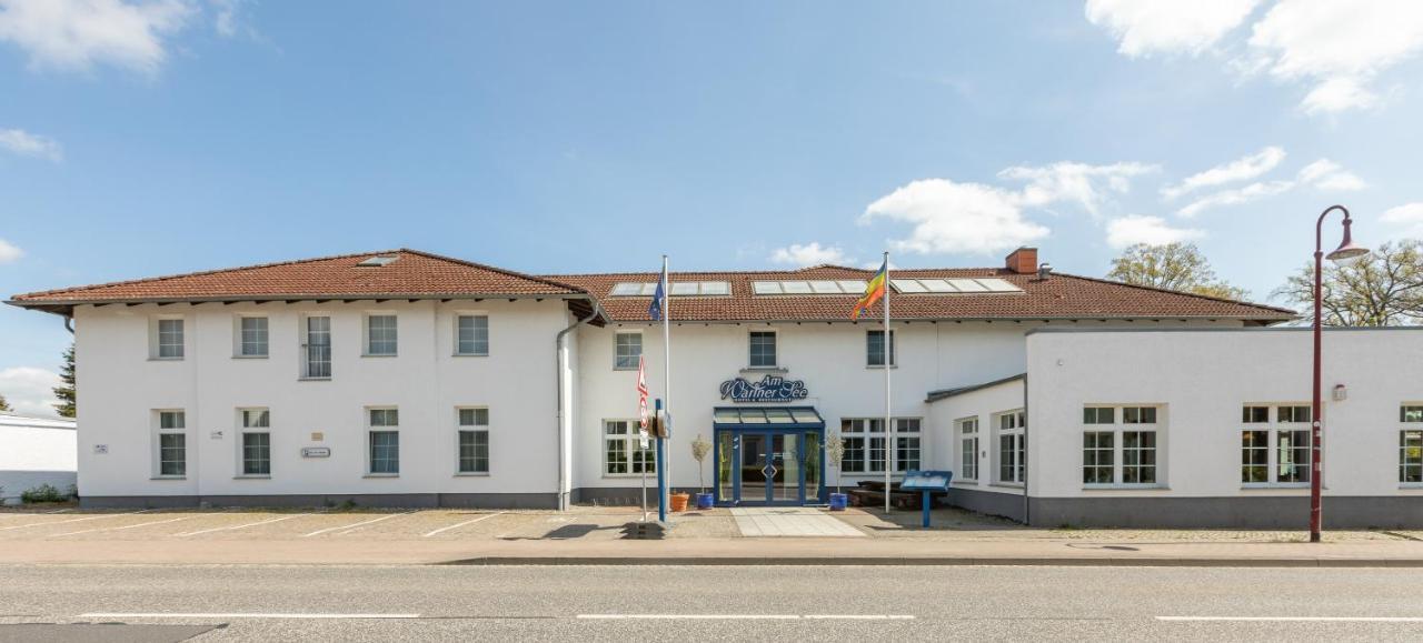 Hotel Am Wariner See Exterior photo